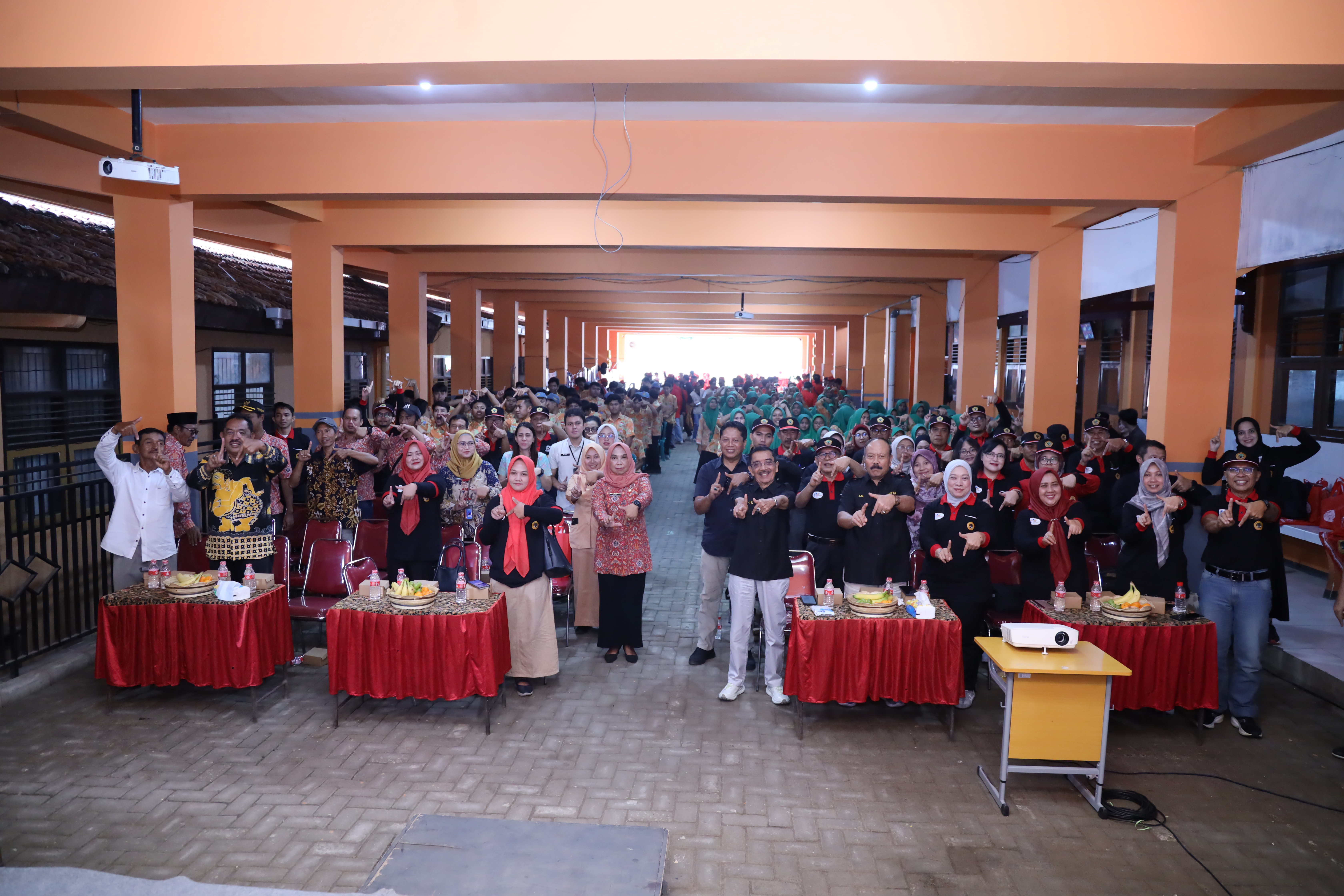 KKN Untag Surabaya di Trawas Dorong Pemberdayaan Desa Berbasis Teknologi dan Akses Masyarakat