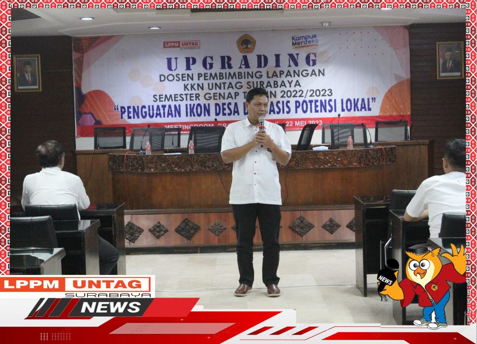 Ketua LPPM Untag Surabaya memberikan materi dalam Upgrading DPL KKN