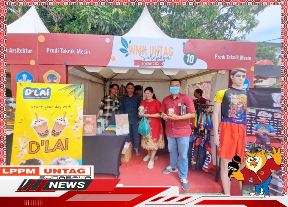 Kepala Pusat Publikasi Dan Kekayaan Intelektual LPPM memberi apresiasi akan produk karya Mahasiswa Untag Surabaya