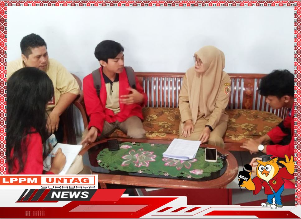 DPL KKN Untag Surabaya bersama Mahasiswa melakukan pengumpulan data di Desa Pugeran Mojokerto