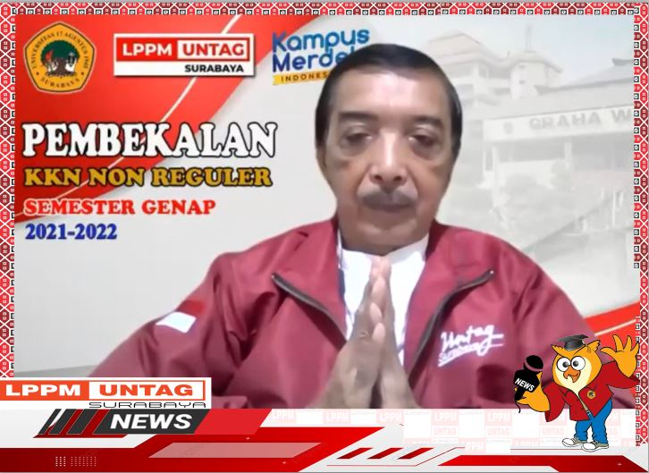 Bendahara YTPA memberikan materi Patriot Untag Mengabdi Melalui KKN dalam Pembekalan KKN Non Regular