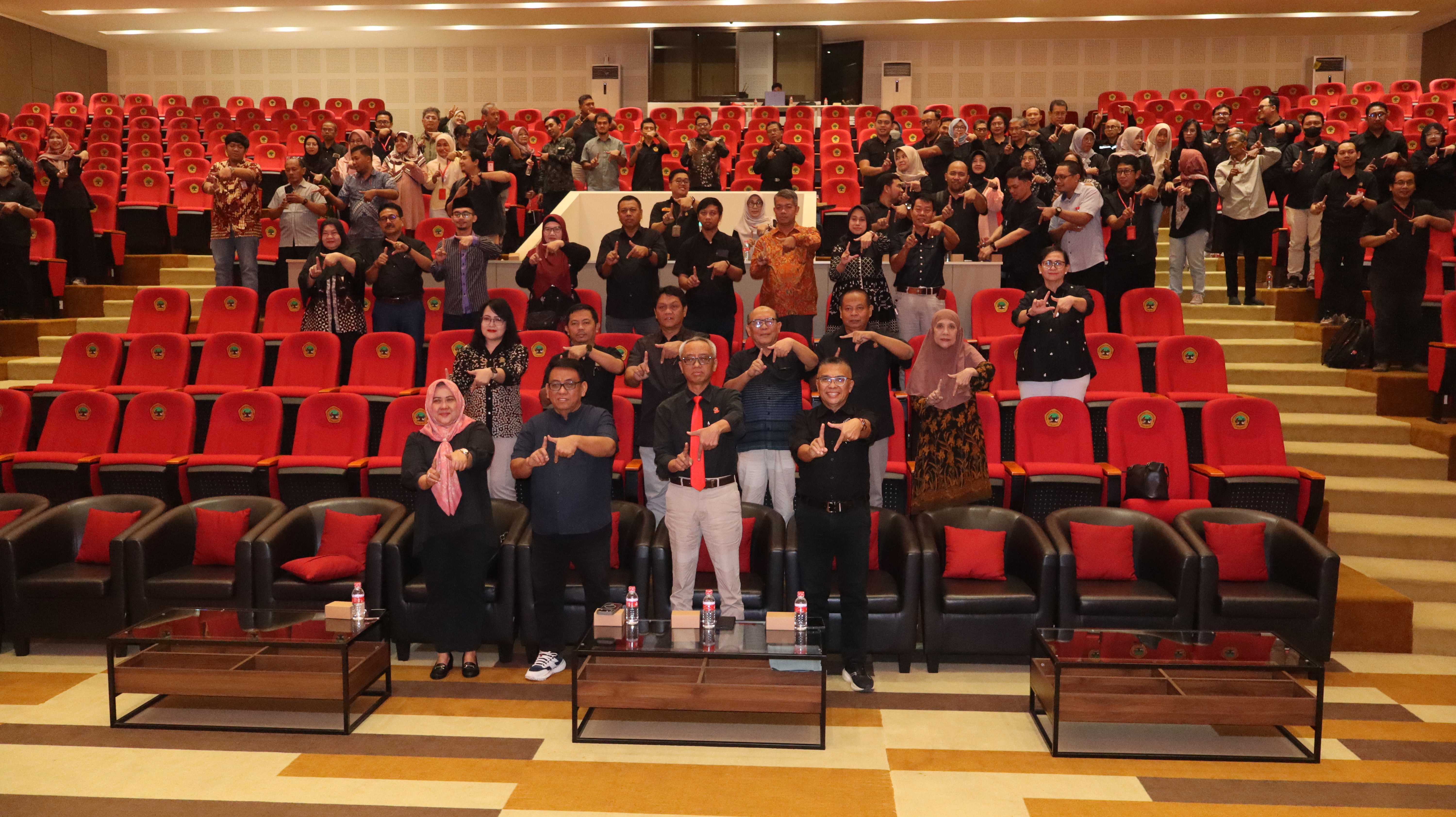 Dorong Produktivitas Dosen, Untag Surabaya Gelar Sosialisasi Insentif Luaran Penelitian dan Pengabdian Kepada Masyarakat