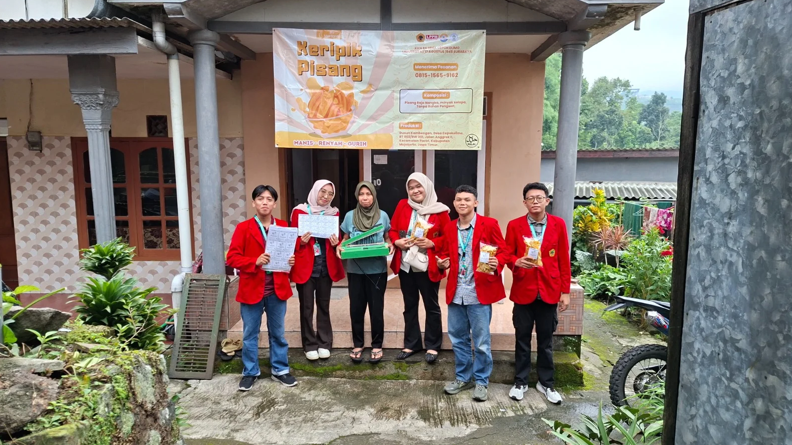 Mahasiswa Untag Surabaya Terapkan Teknologi Tepat Guna dalam Meningkatkan Produksi UMKM Keripik Pisang di Cepokolimo