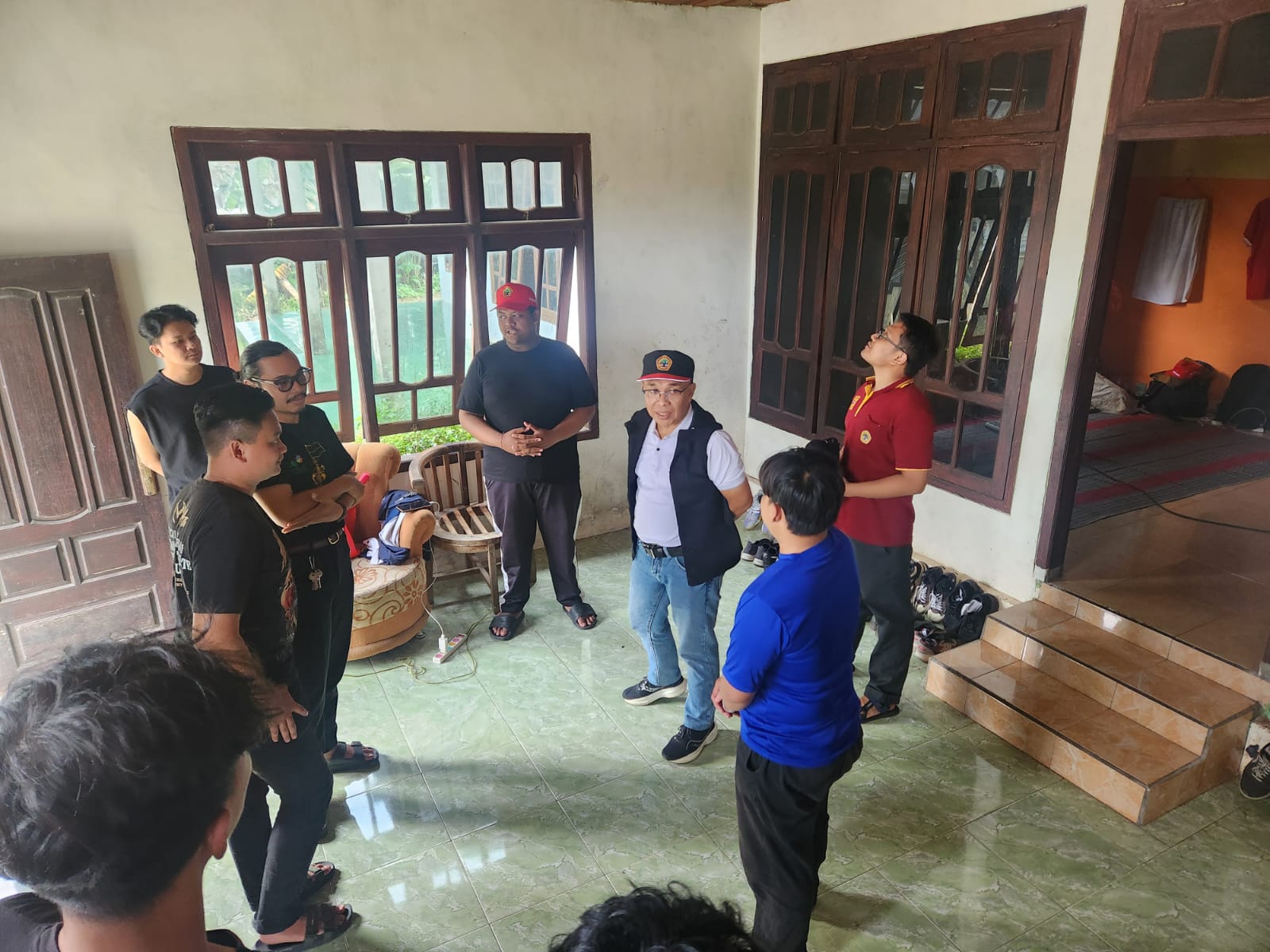 Ketua LPPM Untag Surabaya Prof. Dr. Slamet Riyadi, M.Si.,Ak.,CA. Tinjau Pelaksanaan KKN Reguler di Kabupaten Mojokerto