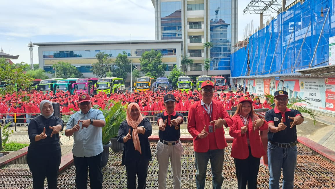 Sebanyak 824 Mahasiswa KKN Reguler Untag Surabaya Diberangkatkan ke 23 Desa di Kabupaten Mojokerto